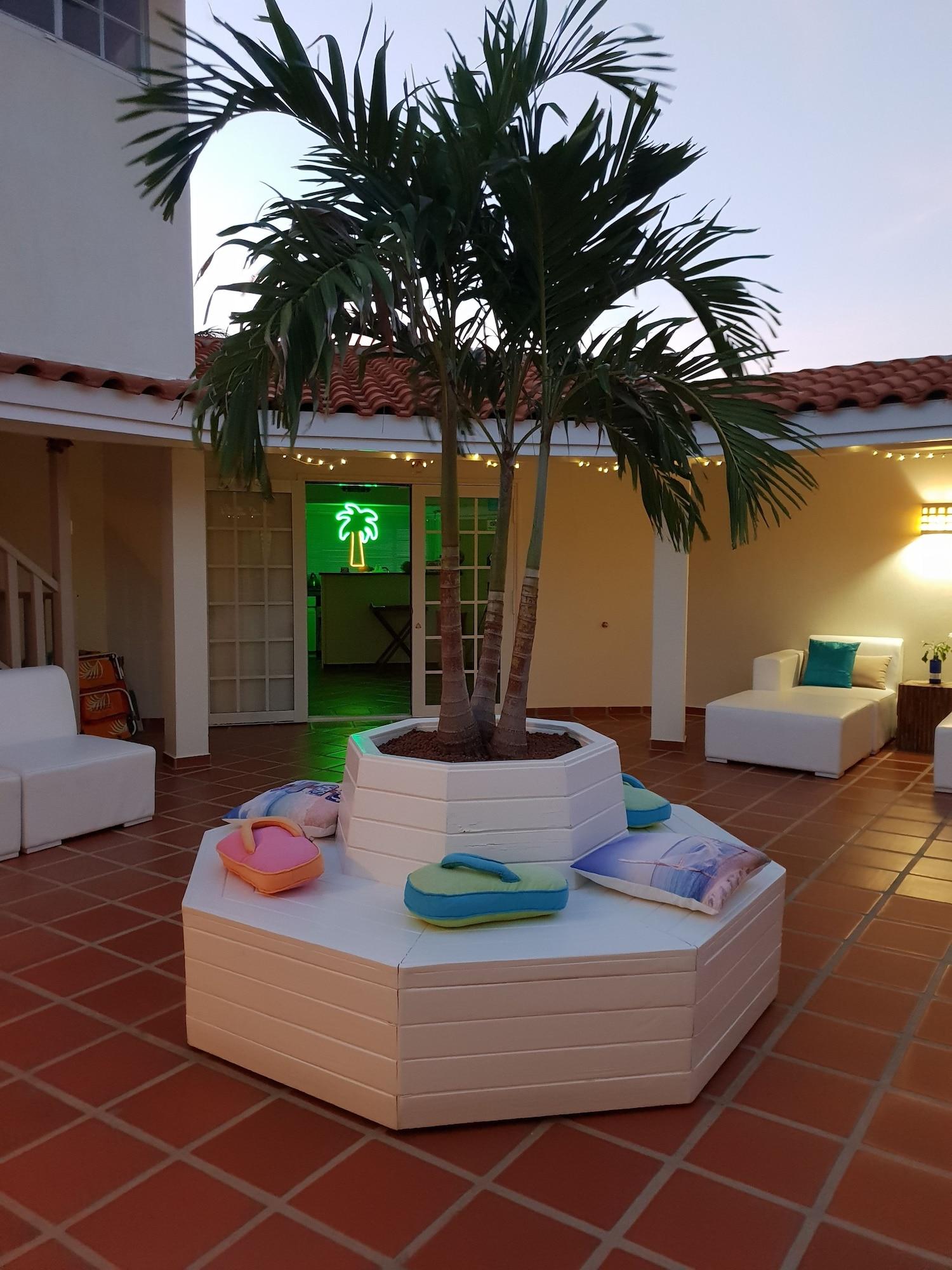 Karibu Aruba Boutique Hotel Palm Beach Eksteriør bilde