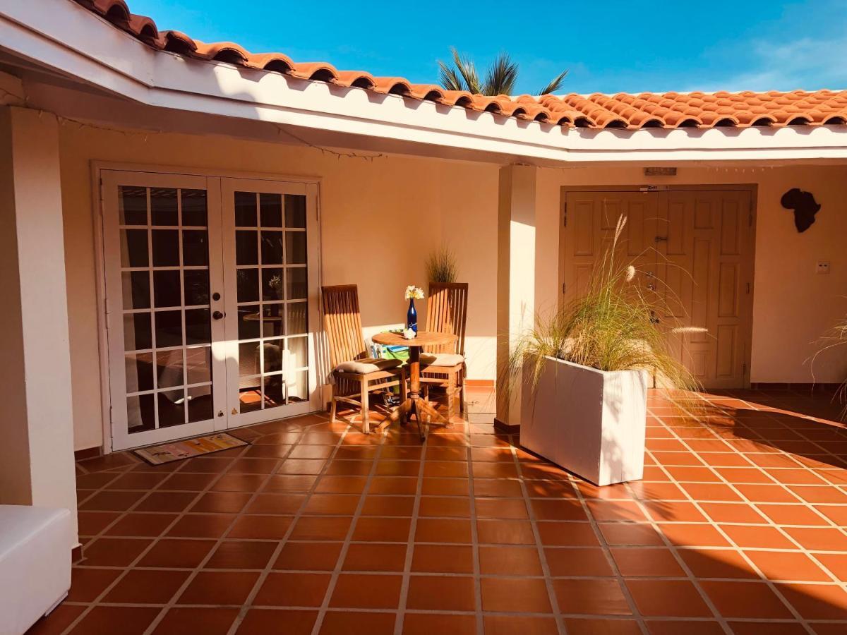 Karibu Aruba Boutique Hotel Palm Beach Eksteriør bilde